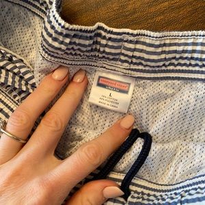 Vineyard vines swim trunks